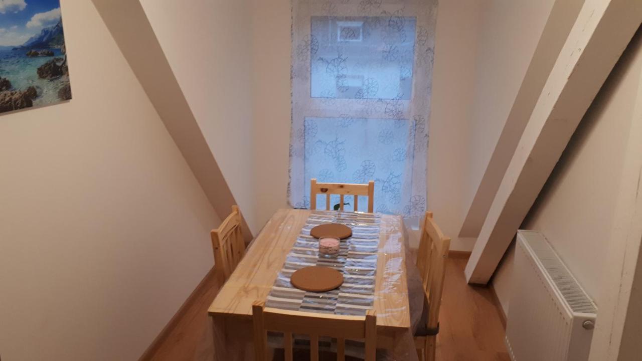 Sarah klein aber fein Apartment Wellesweiler Bagian luar foto