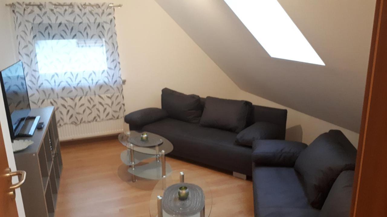 Sarah klein aber fein Apartment Wellesweiler Bagian luar foto
