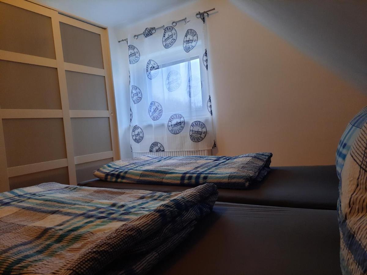 Sarah klein aber fein Apartment Wellesweiler Bagian luar foto