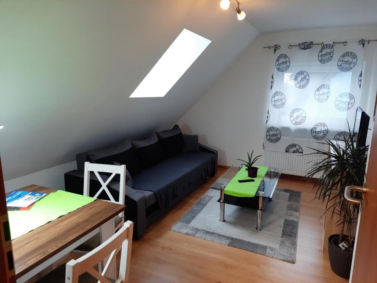 Sarah klein aber fein Apartment Wellesweiler Bagian luar foto