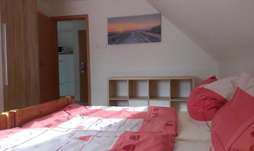Sarah klein aber fein Apartment Wellesweiler Bagian luar foto