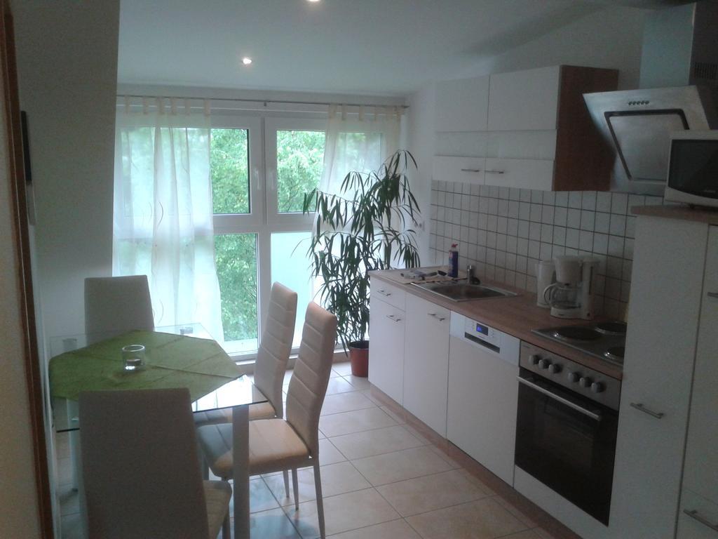 Sarah klein aber fein Apartment Wellesweiler Bagian luar foto