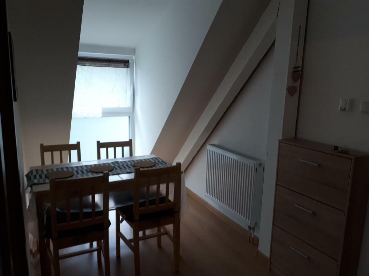 Sarah klein aber fein Apartment Wellesweiler Bagian luar foto