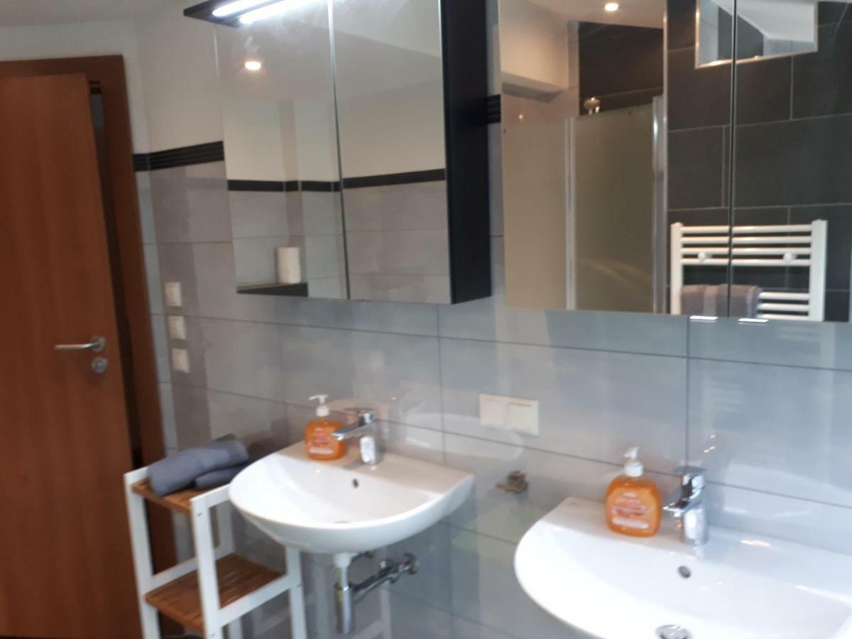 Sarah klein aber fein Apartment Wellesweiler Bagian luar foto